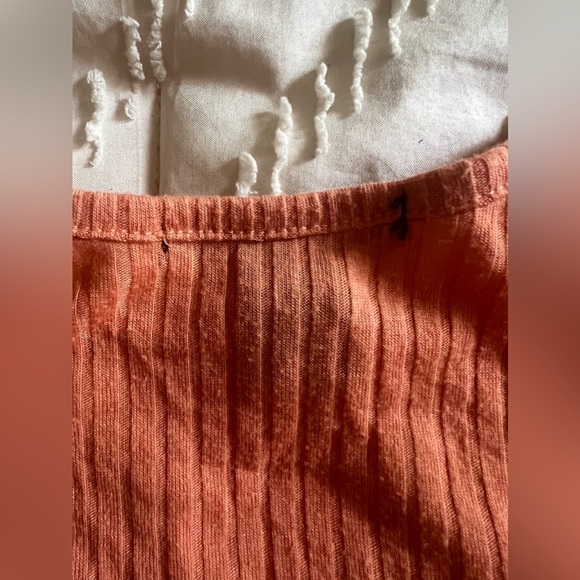 Forever 21 Women’s Crop/ Tank Top - Picture 5 of 5